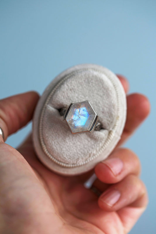 Size 9.5  |  Snow Moon Ring  |  #2