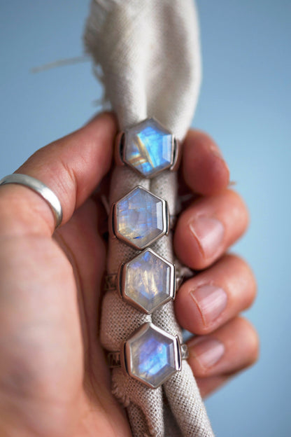 Size 6.5  |  Snow Moon Ring  |  #9