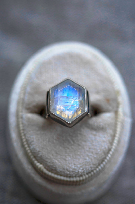 Size 5.5  |  Snow Moon Ring  |  #13