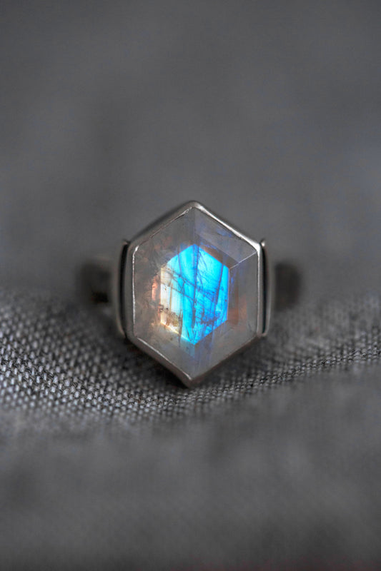 Size 10  |  Snow Moon Ring  |  #14