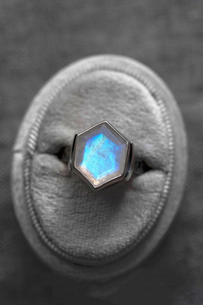 Size 9.75  |  Snow Moon Ring  |  #17