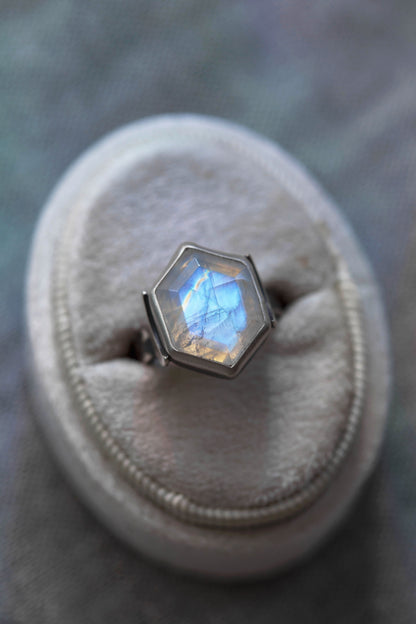Size 6  |  Snow Moon Ring  |  #18