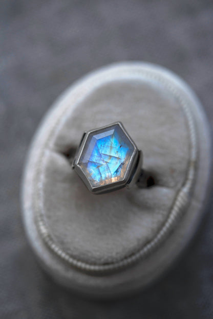 Size 7.5  |  Snow Moon Ring  |  #27