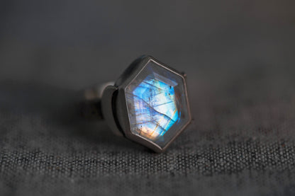 Size 7.5  |  Snow Moon Ring  |  #27