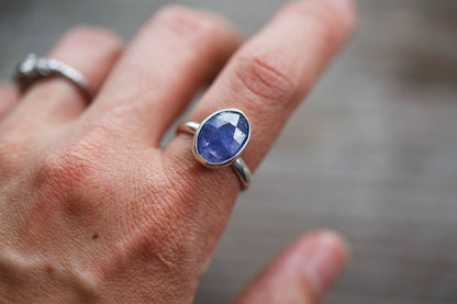 Size 8  |  Tanzanite Ring