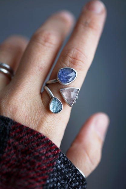 Size 7.5  |  Pocketful of Poesy Ring  |  #1