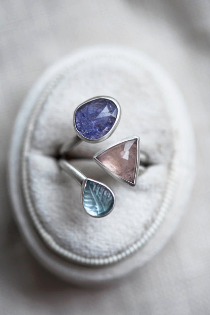 Size 7.5  |  Pocketful of Poesy Ring  |  #1