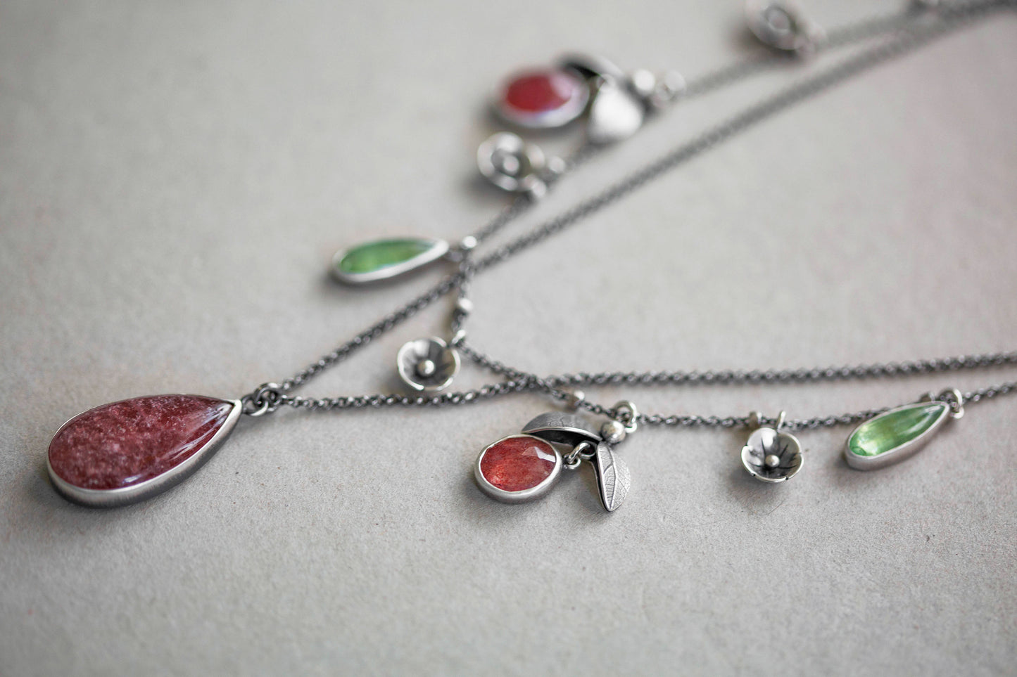 Strawberry Runner Necklace | #1
