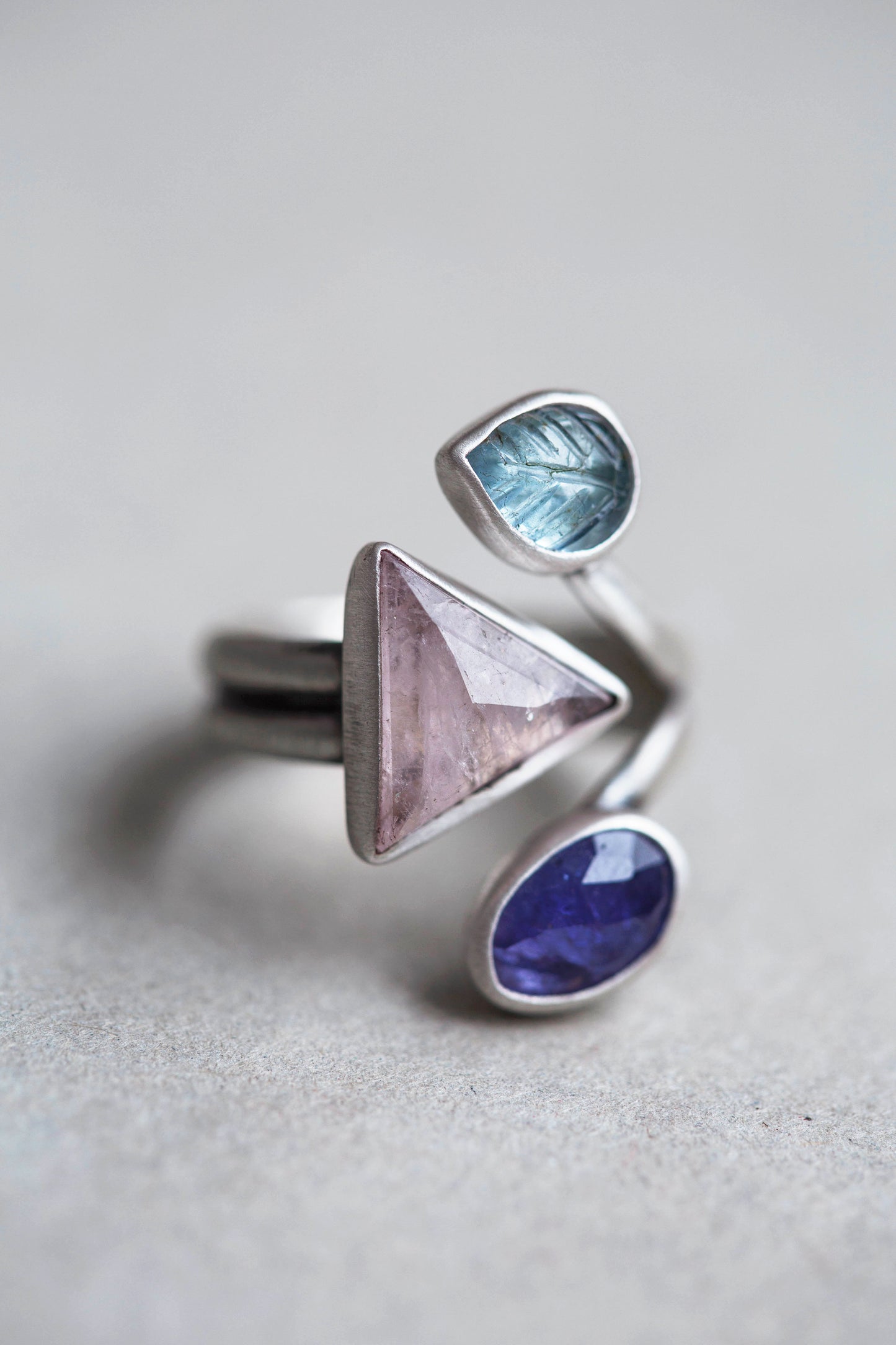 Size 8  |  Pocketful of Poesy Ring  |  #9