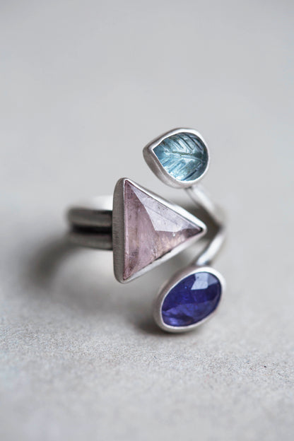 Size 8  |  Pocketful of Poesy Ring  |  #9