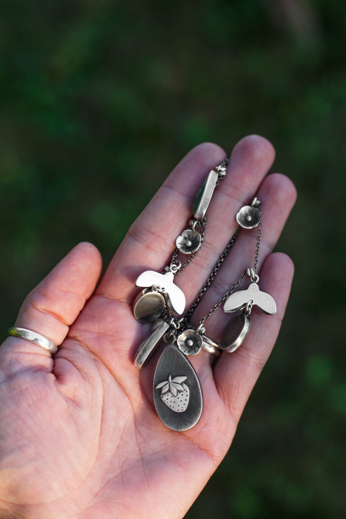 Strawberry Runner Necklace | #1