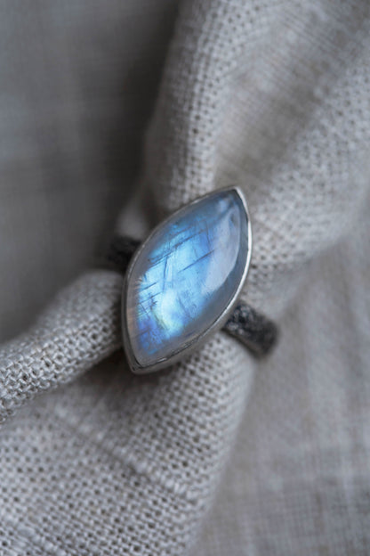 Size 9  |  Moon Dust Ring  |  #4