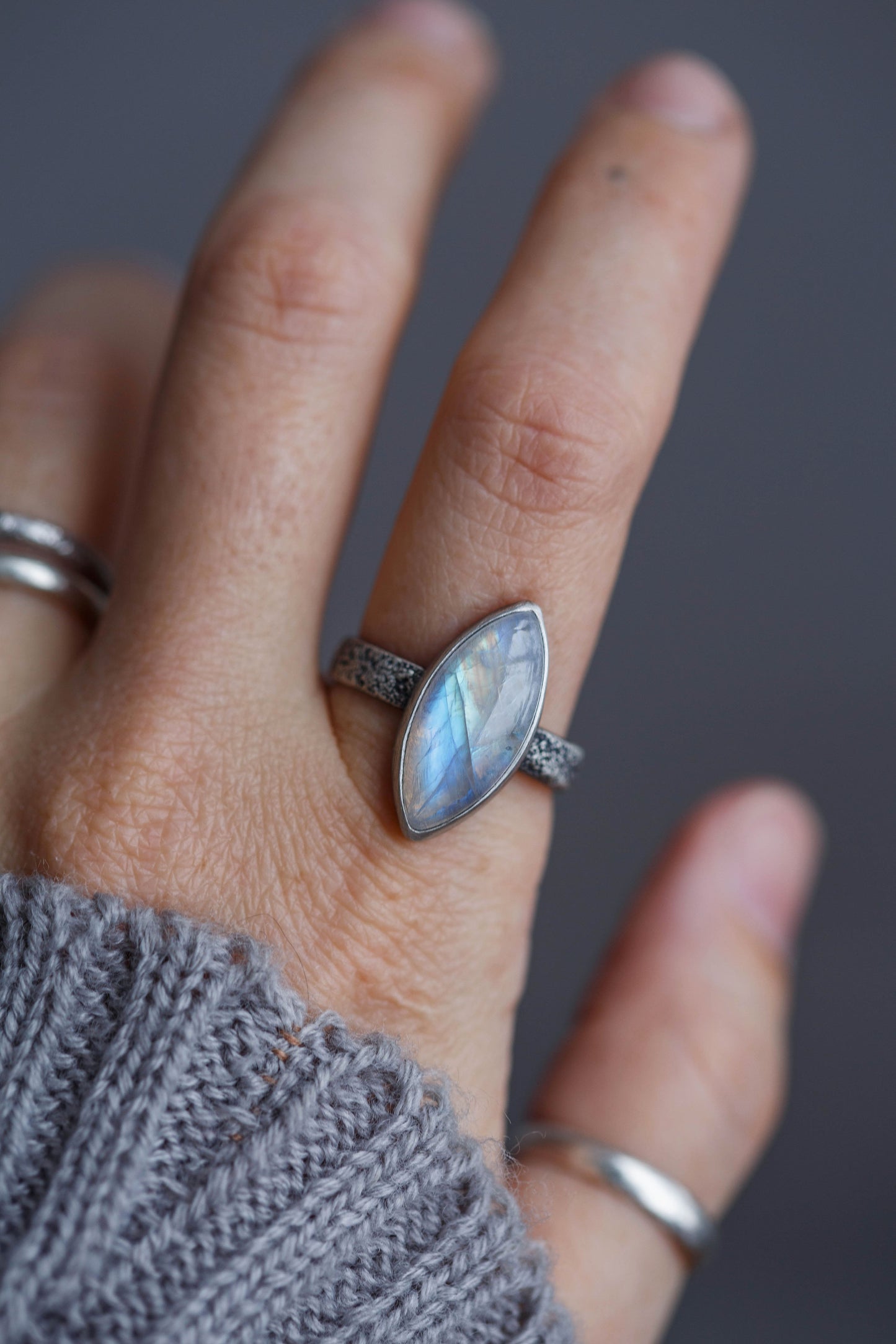 Size 9.5  |  Moon Dust Ring  |  #7