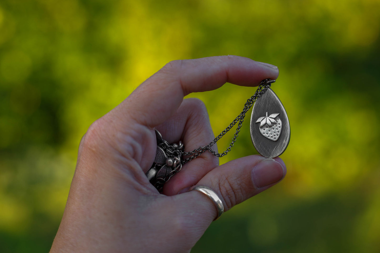 Strawberry Runner Necklace | #8