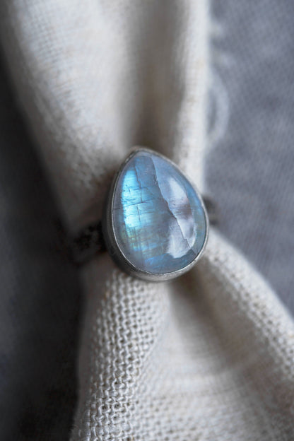 Size 6.5  |  Moon Dust Ring  |  #22