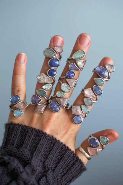 Size 7  |  Pocketful of Poesies Ring  |  #27