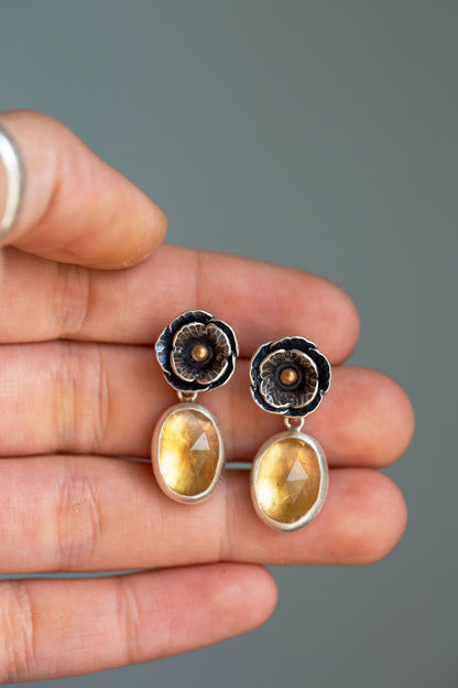 August Gold Stud Earrings | #9