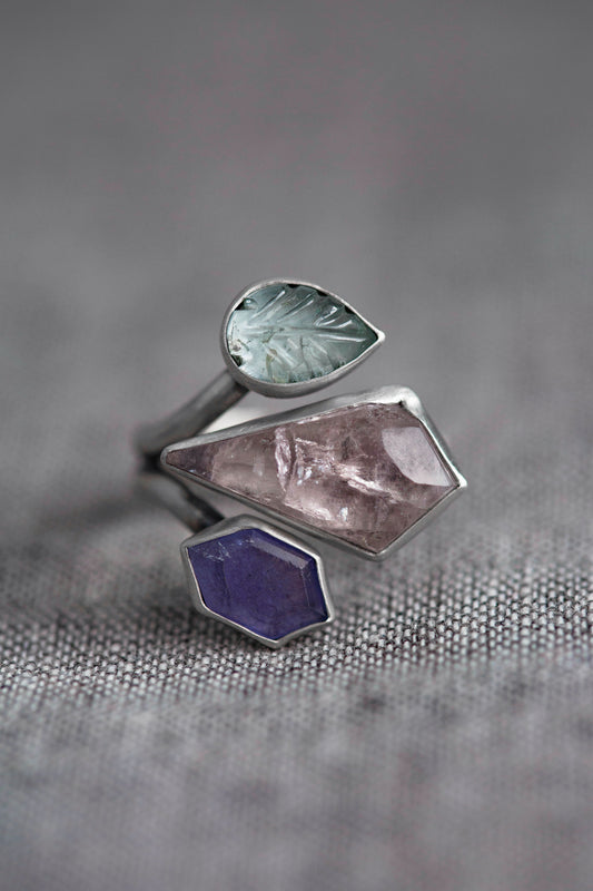 Size 8.5  |  Pocketful of Poesies Ring  |  #4
