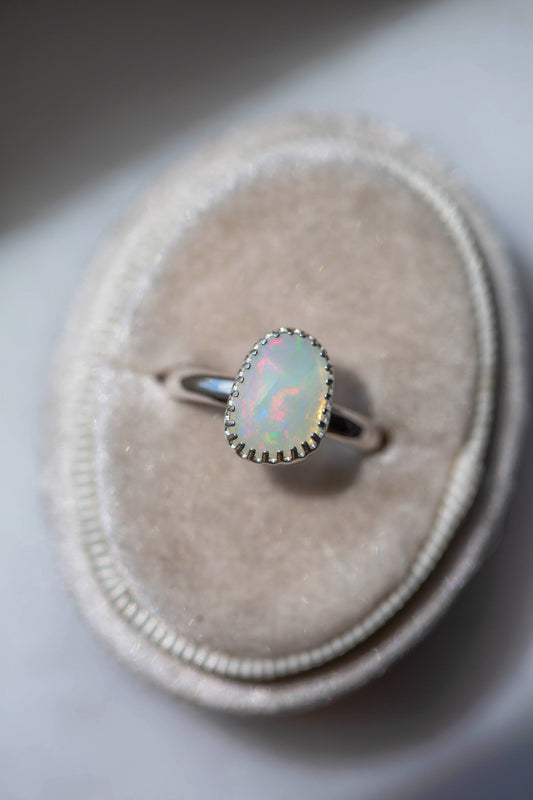 Size 8  |  Simple Opal Ring | #5