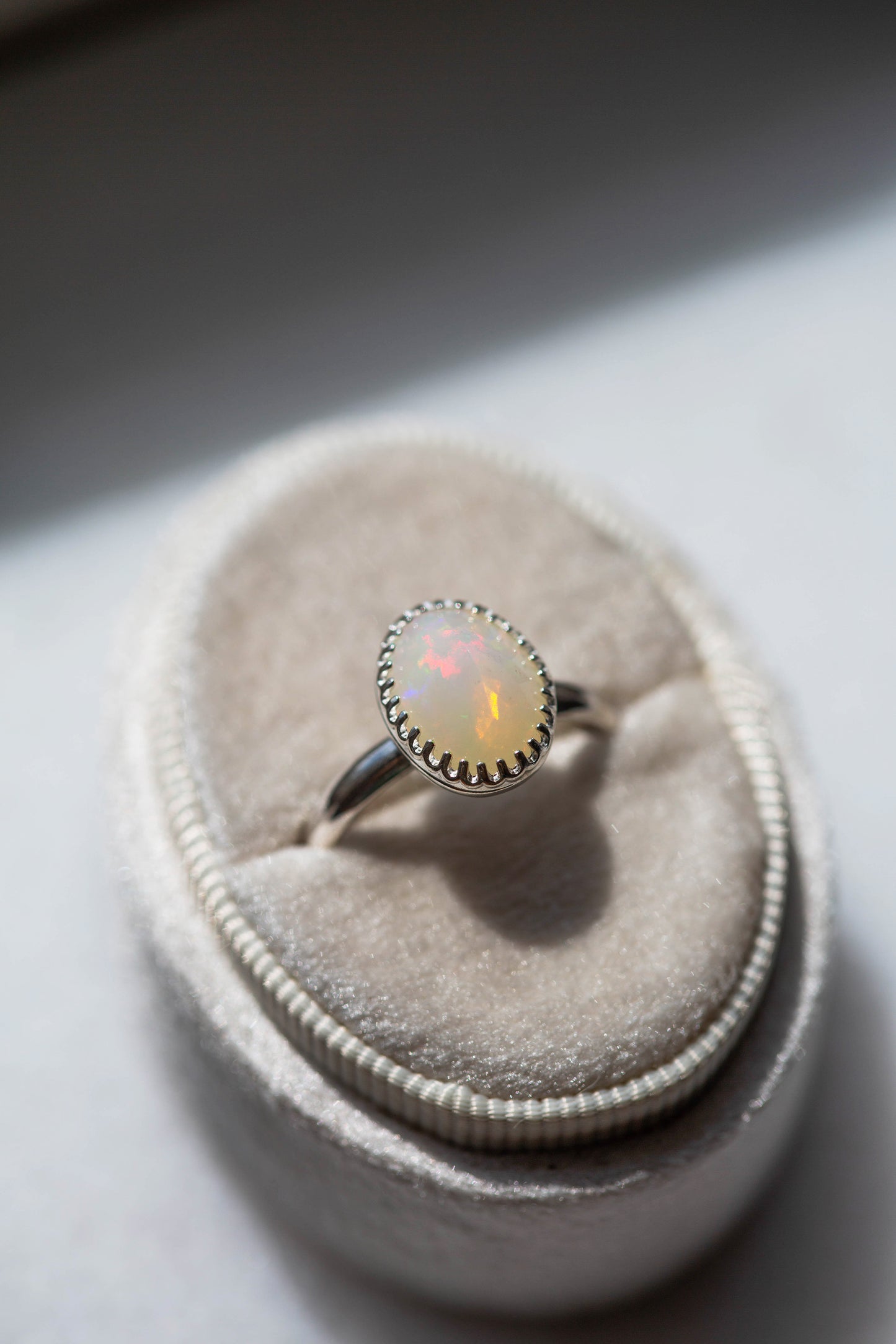 Size 9  |  Simple Opal Ring | #6