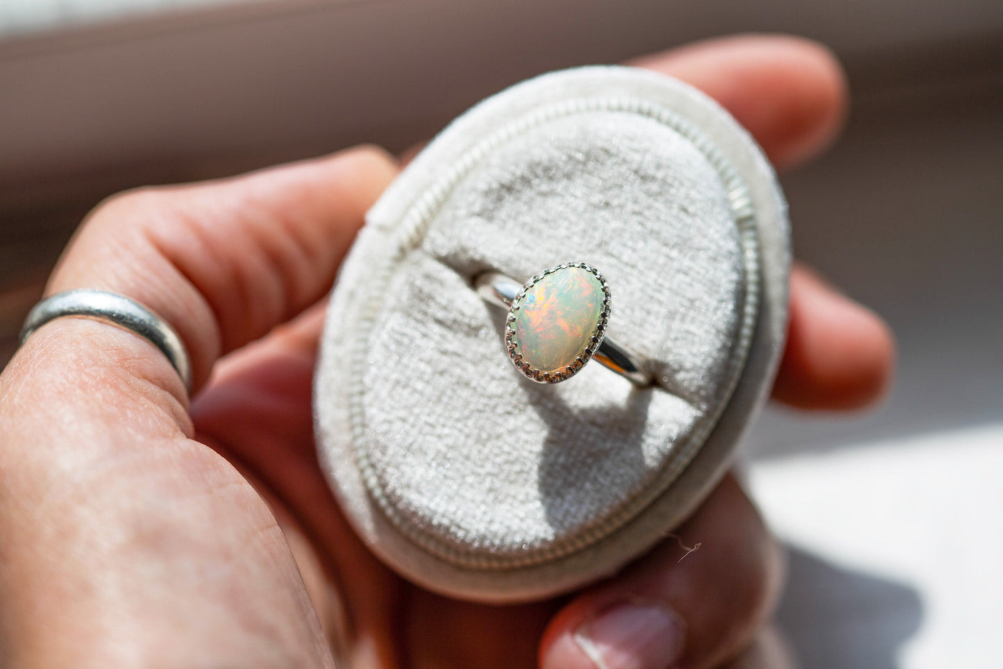 Size 7.75  |  Simple Opal Ring | #7