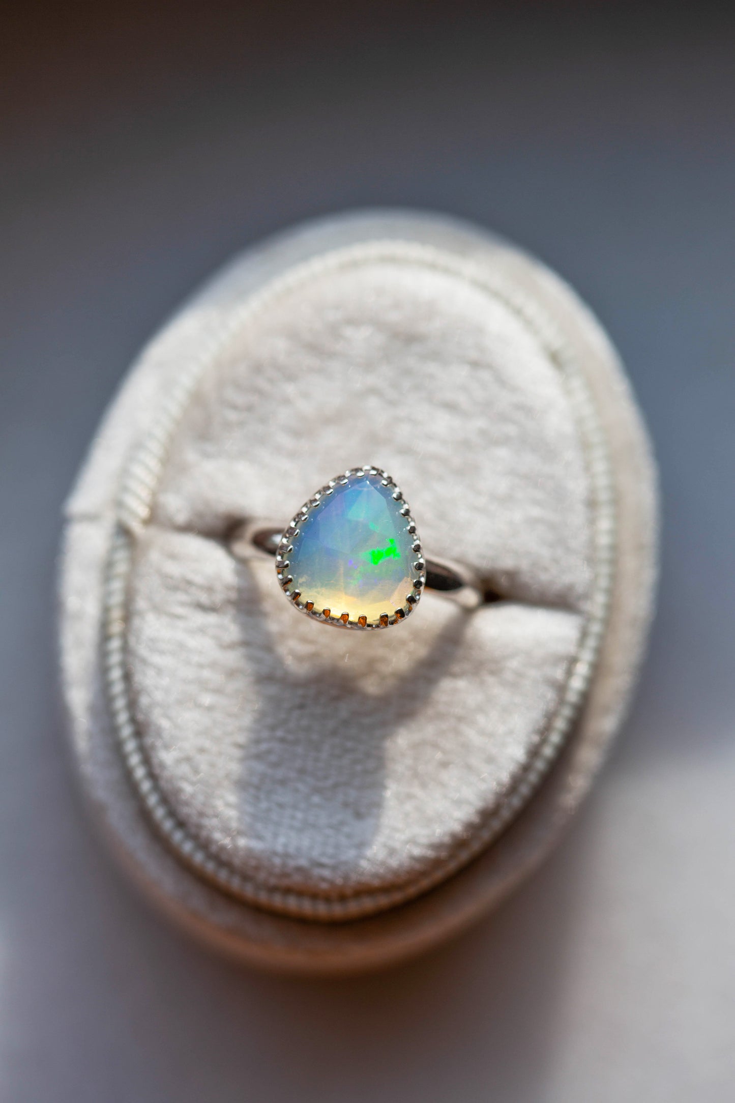 Size 6.75  |  Simple Opal Ring | #8