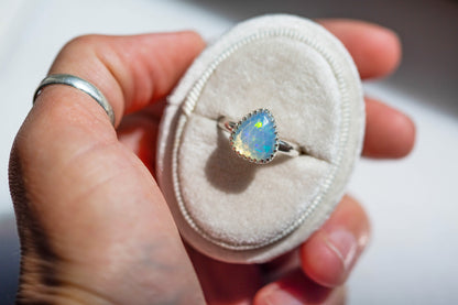 Size 6.75  |  Simple Opal Ring | #8