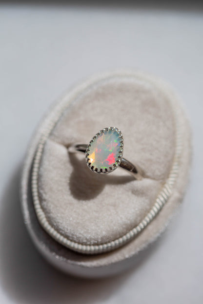 Size 9  |  Simple Opal Ring | #9