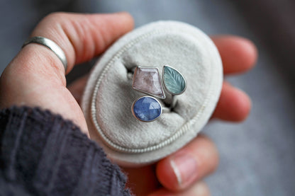 Size 7.75  |  Pocketful of Poesies Ring  |  #16