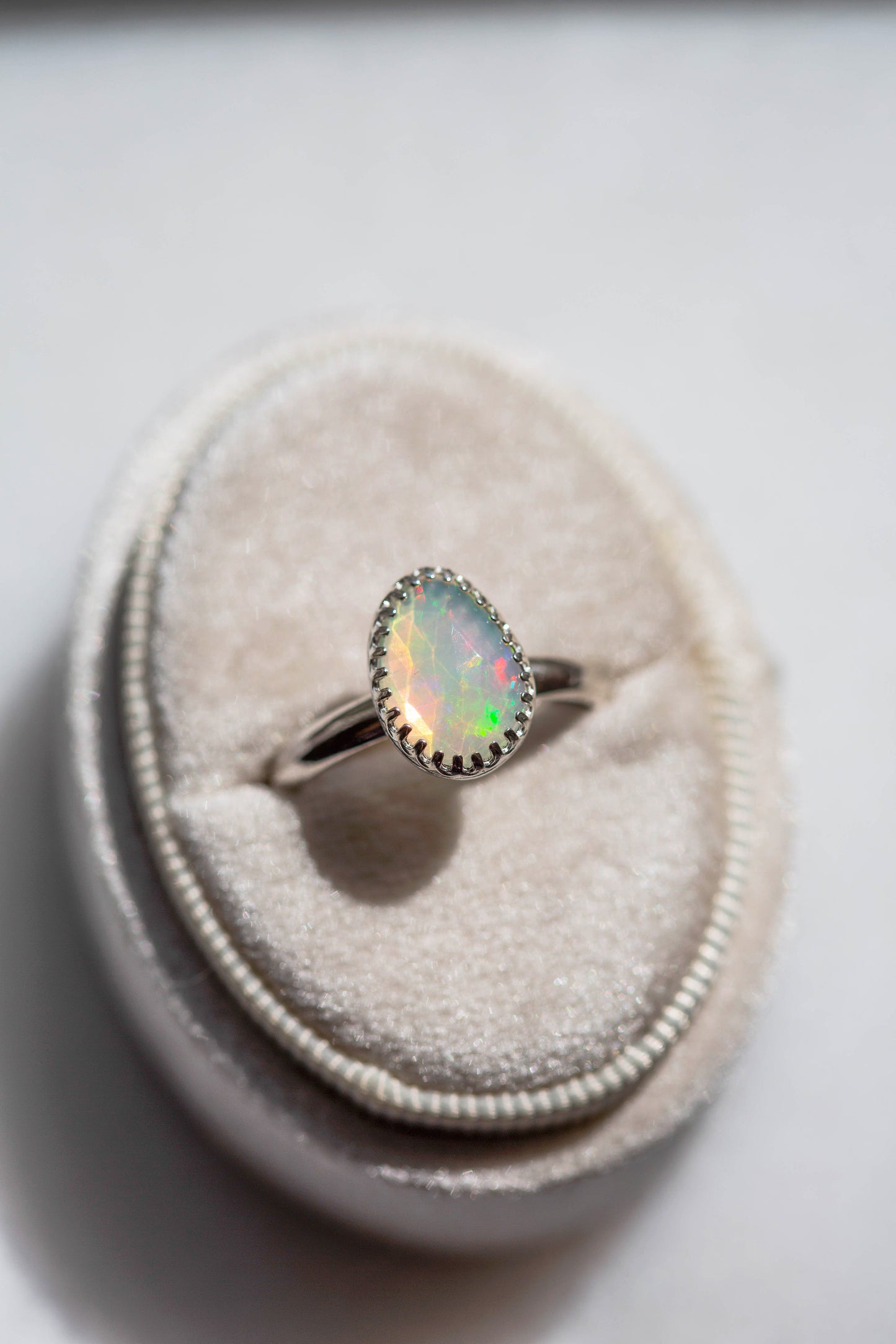 Size 9  |  Simple Opal Ring | #9