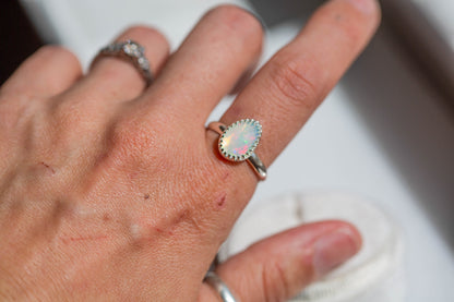 Size 9  |  Simple Opal Ring | #9