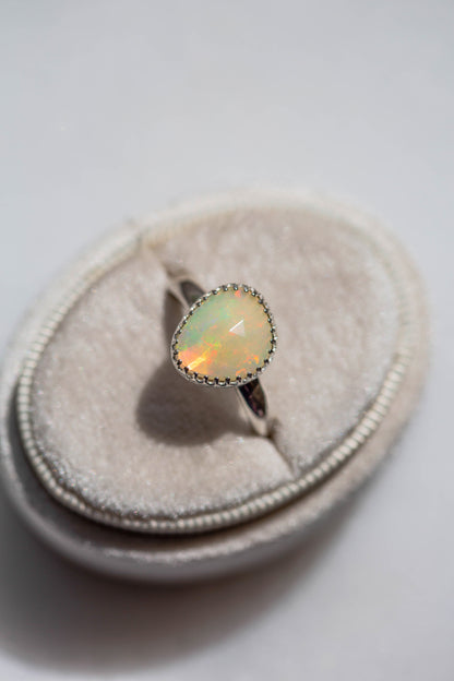 Size 10  |  Simple Opal Ring | #10