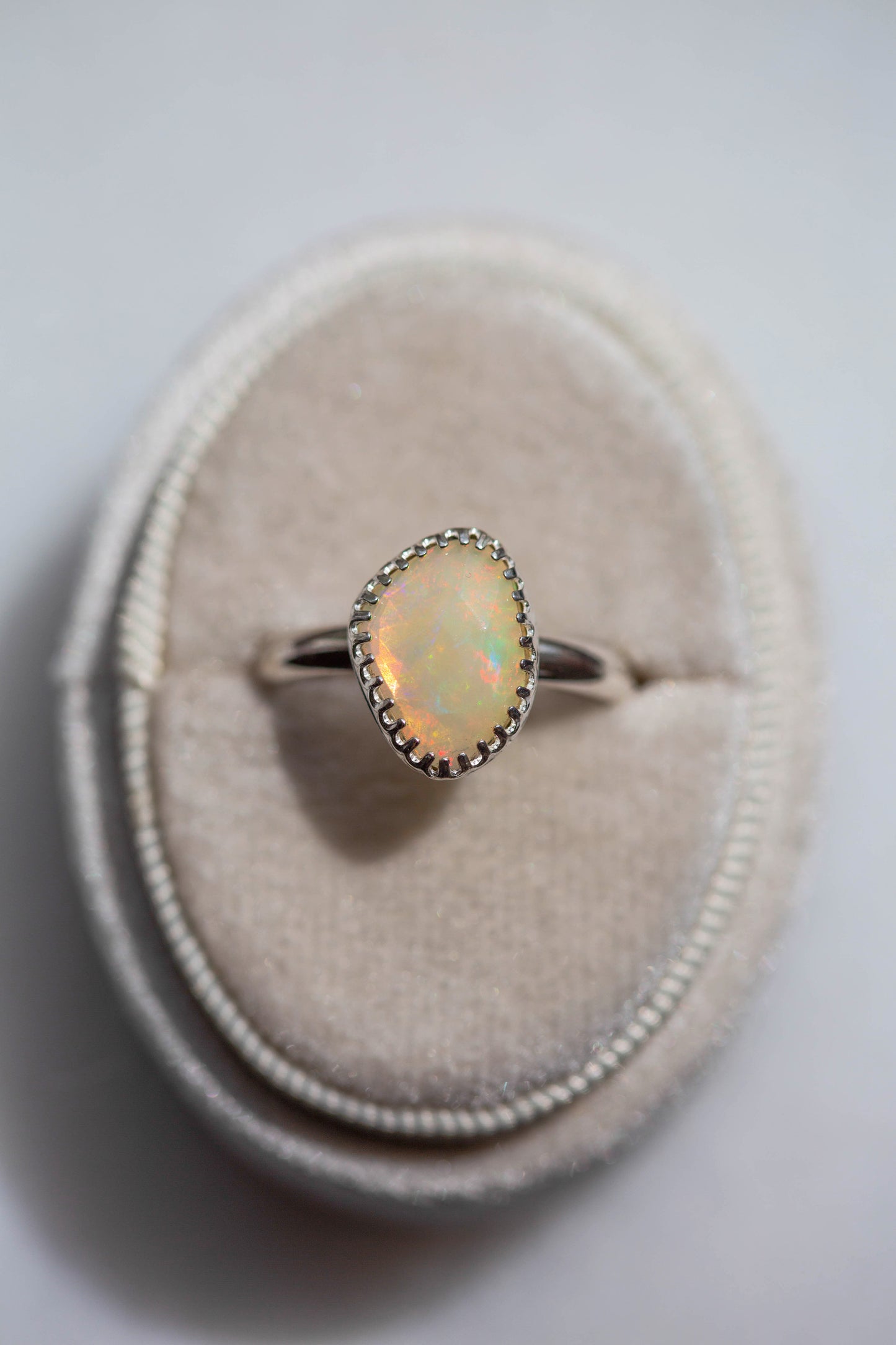 Size 8.5  |  Simple Opal Ring | #13