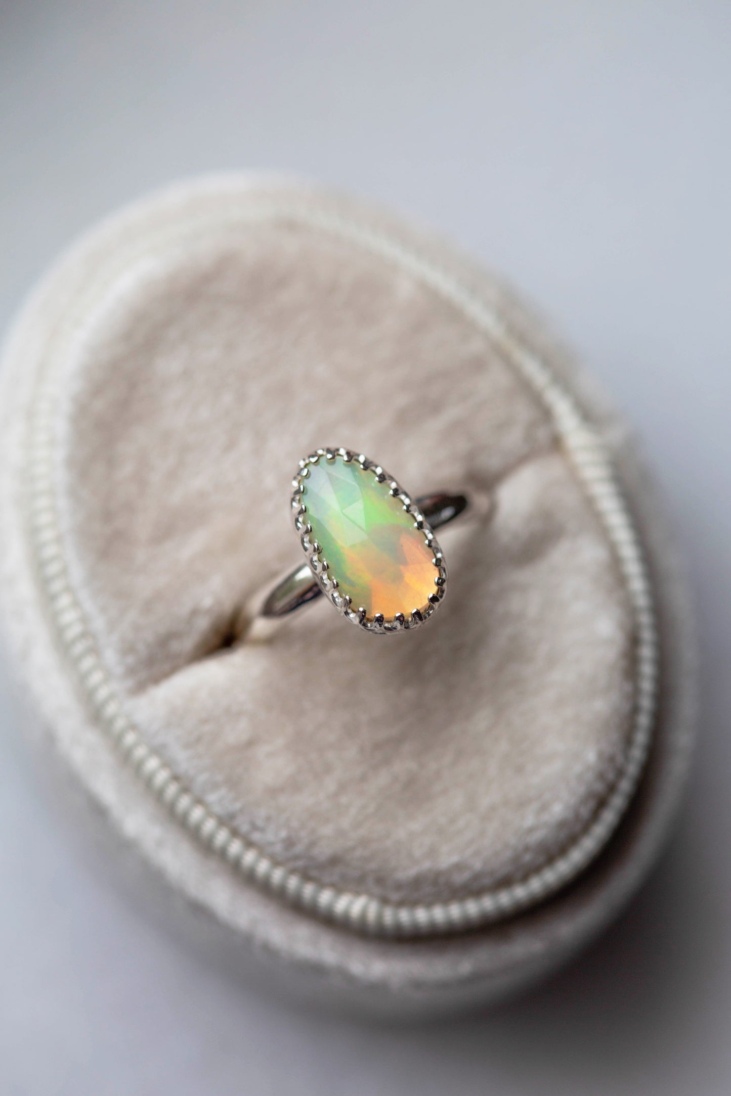 Size 6  |  Simple Opal Ring | #14