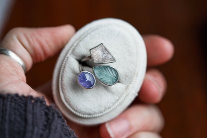 Size 7  |  Pocketful of Poesies Ring  |  #23