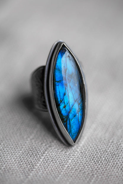 Size 9 | Arachne Ring | #6