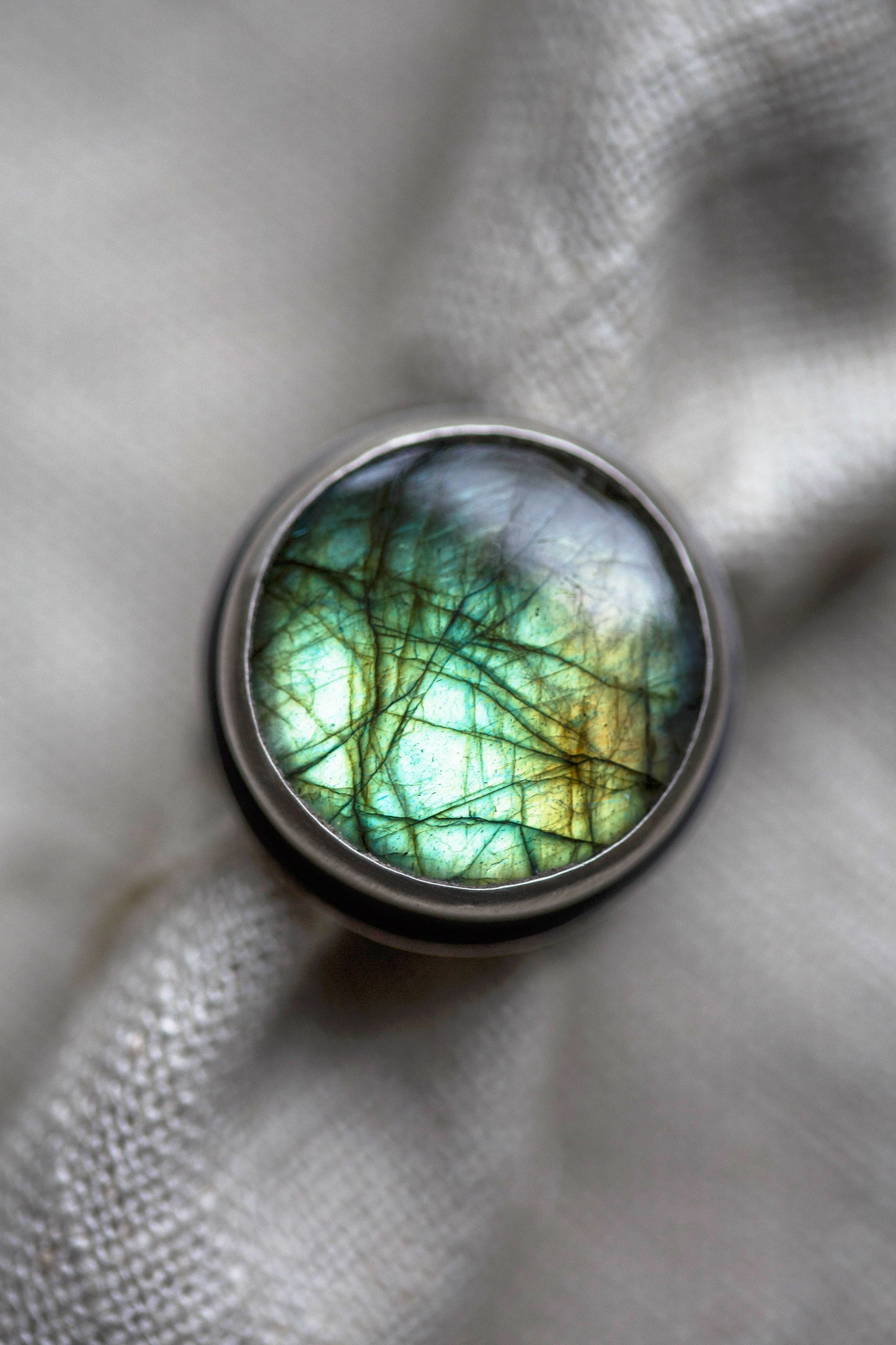 Size 9 | Arachne Ring | #8