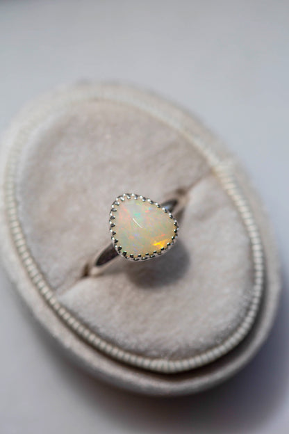 Size 8.5  |  Simple Opal Ring | #26