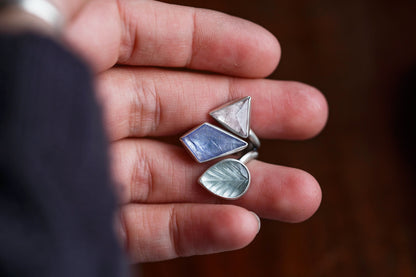 Size 5  |  Pocketful of Poesies Ring  |  #26
